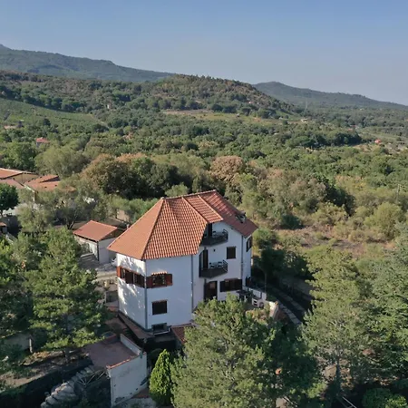 Joele Guest house